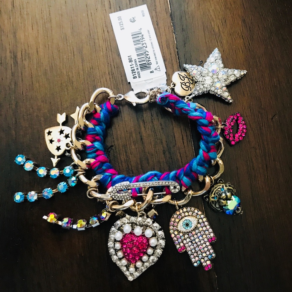 Betsey Johnson bracelet “brand new” Mystic